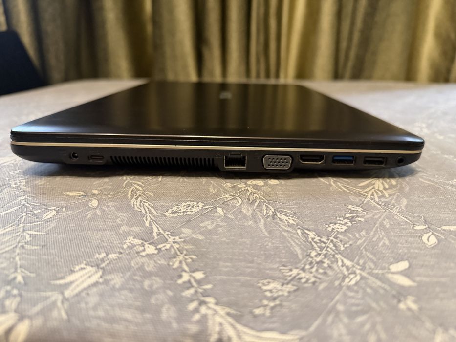 Ноутбук Asus X540L