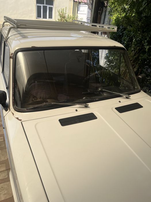 Автомобиль Жигули ВАЗ-2103