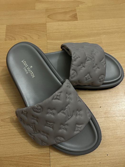 Louis Vuitton Чехли