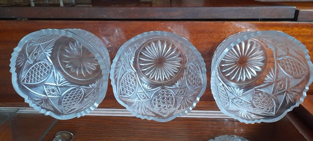 Продаются хрустальные салатницы