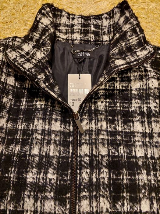 Palton nou masura 46 (18uk)