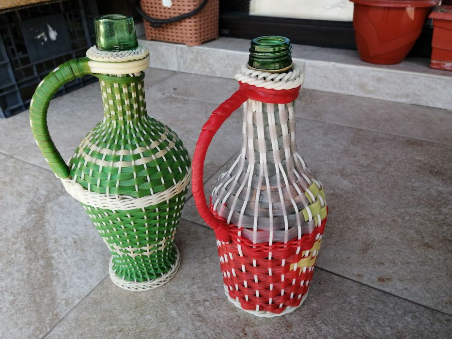 Дамаджанки с оплетка