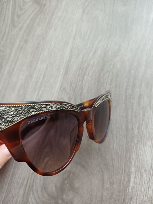 Vând ochelari DSQUARED2