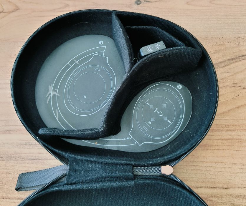 Căști wireless Sony WH-1000XM4 izolare fonica.

Sound quality: foarte bun