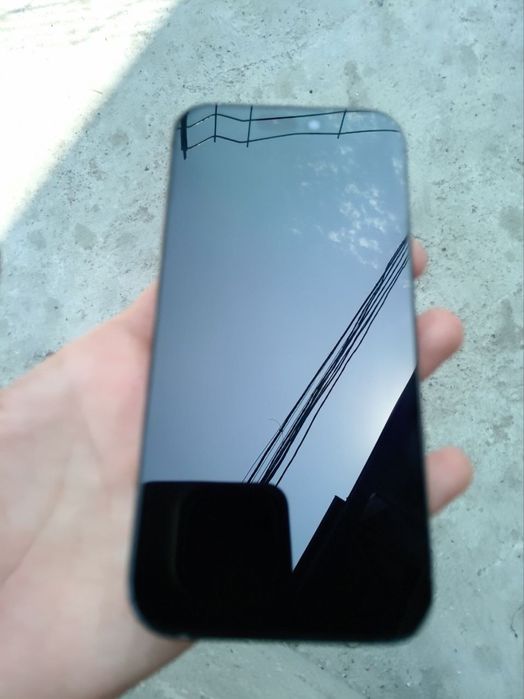 Iphone 15pro holat yaxw