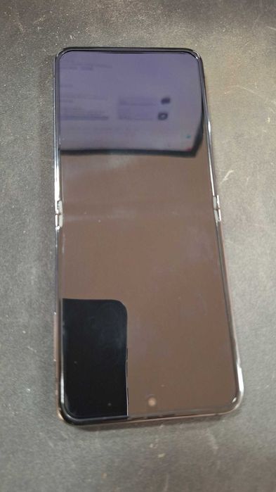 Samsung Z flip 5