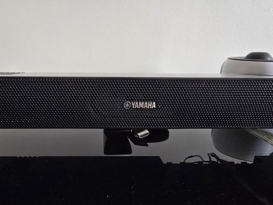 Саундбар Yamaha sr-300