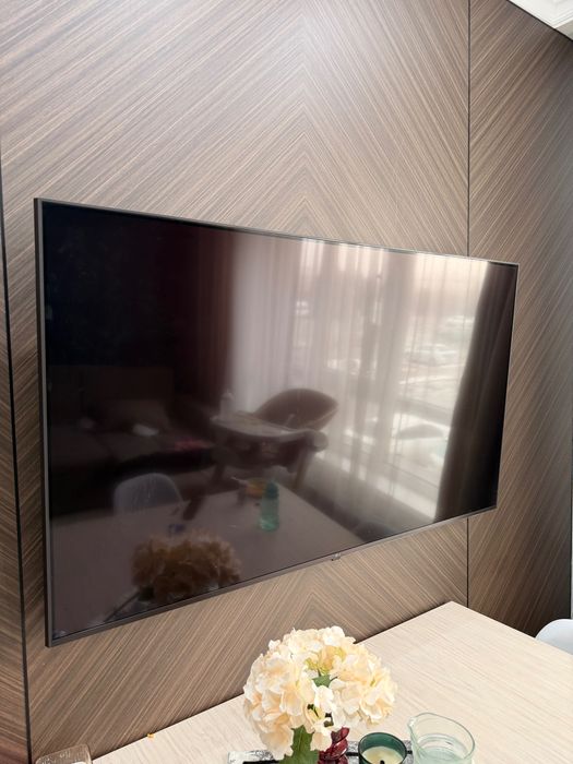 Продам smart телевизор LG