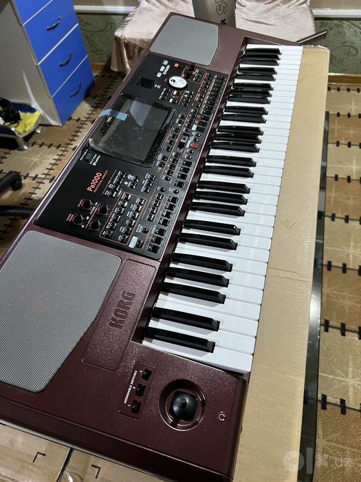 KORG PA 1000    .