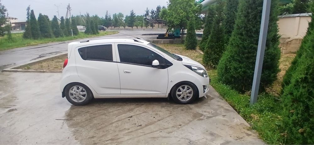 Chevrolet Spark 2015