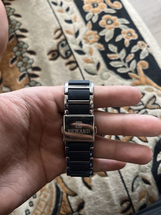 Часы REWARD vip