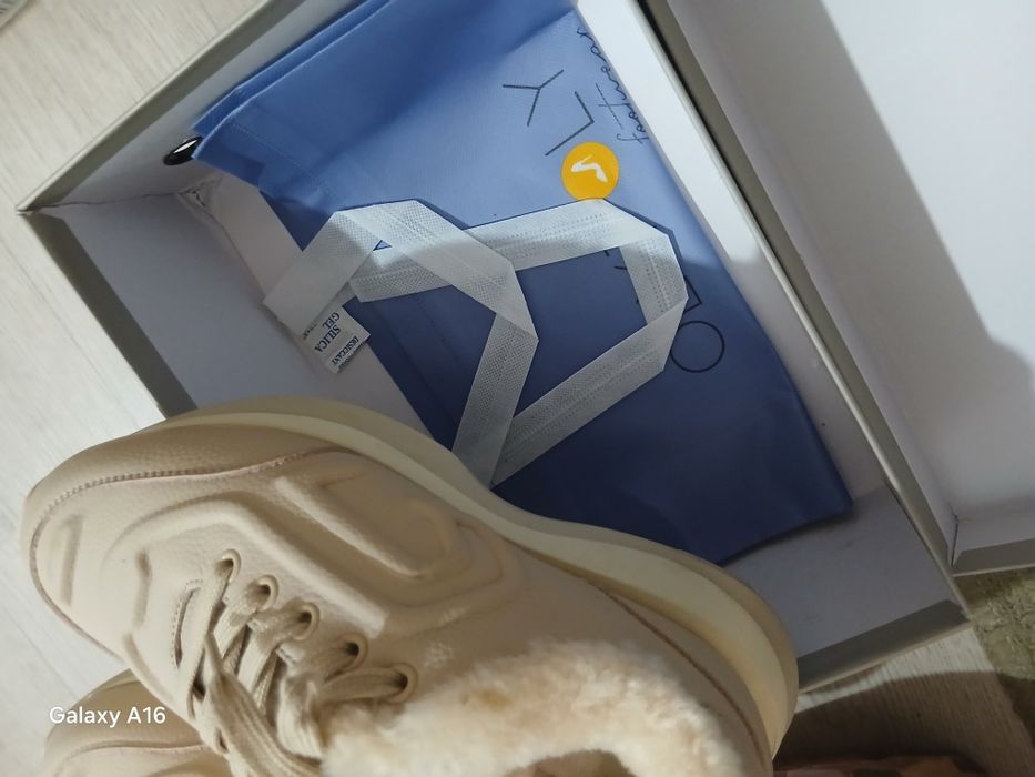 Продам обувь зимние