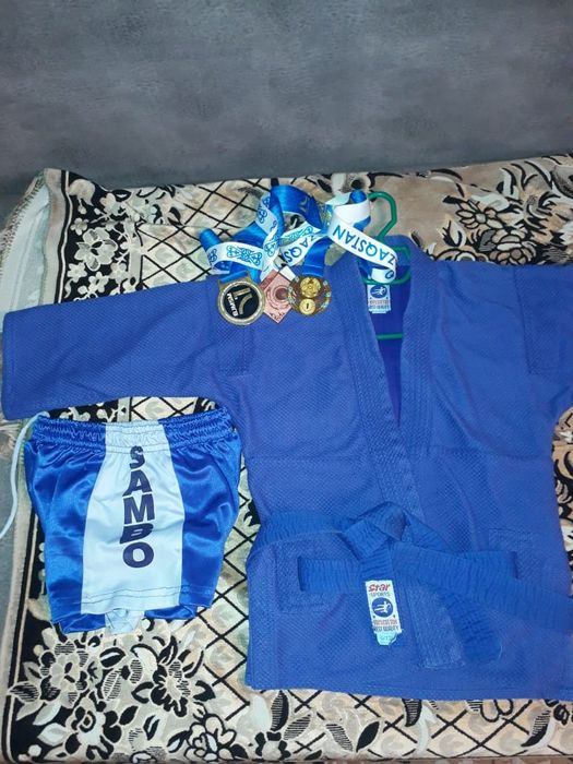 Продам экипировку для самбо