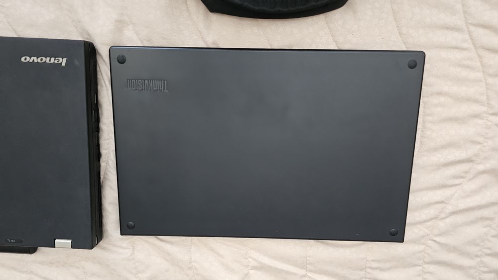 Лаптоп Lenovo T530i SSD 1TB i5 8GB RAM + LT1423p Монитор + Екстри