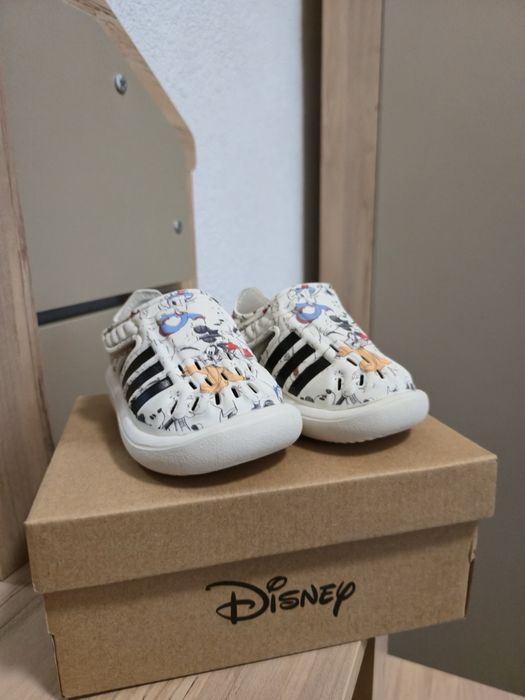 Детски сандали adidas