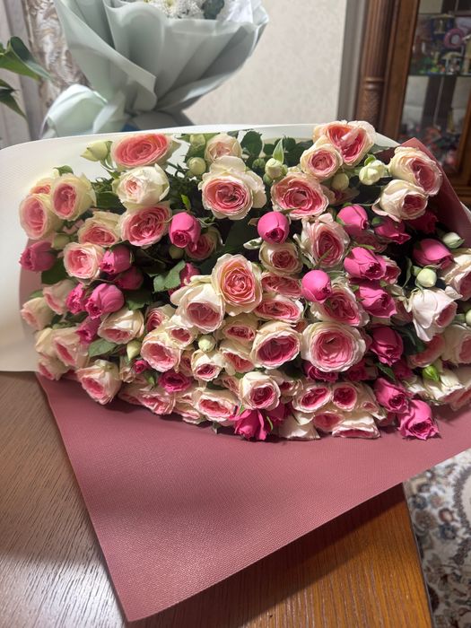 Большой букет роз