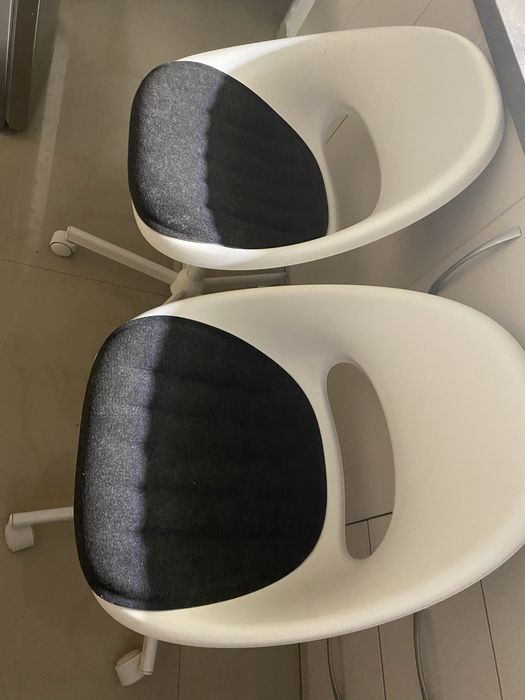 2 buc scaune rotative Ikea