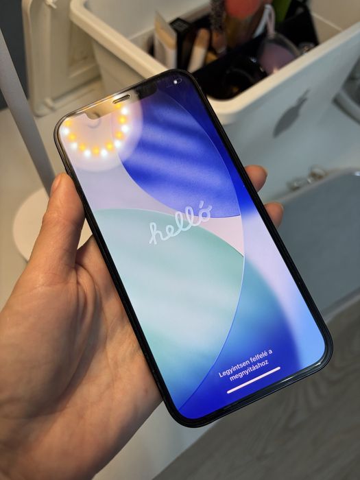 Мобильные телефоны