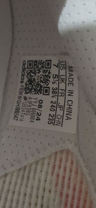 Adidas ADIZERO Boston 12