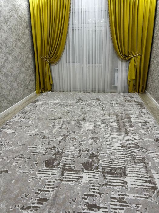 кілем,3x4 размер,в хорошем качестве