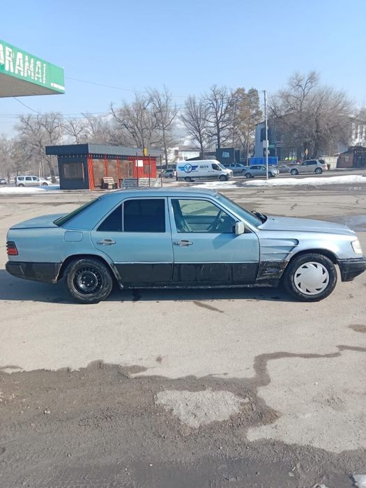 продам машину mercedes benz