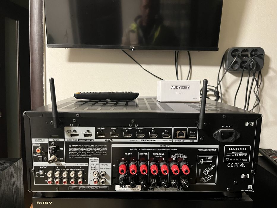 Onkyo TX-NR 696 7.2/Atmos/Spotify/Airplay/Bluetooth/4k/wifi/usb etc.