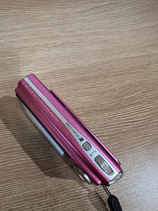 Фотоапарат Fujifilm 10 Mp с подаръци