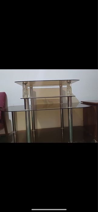 Продается паставкадля тиливизиров