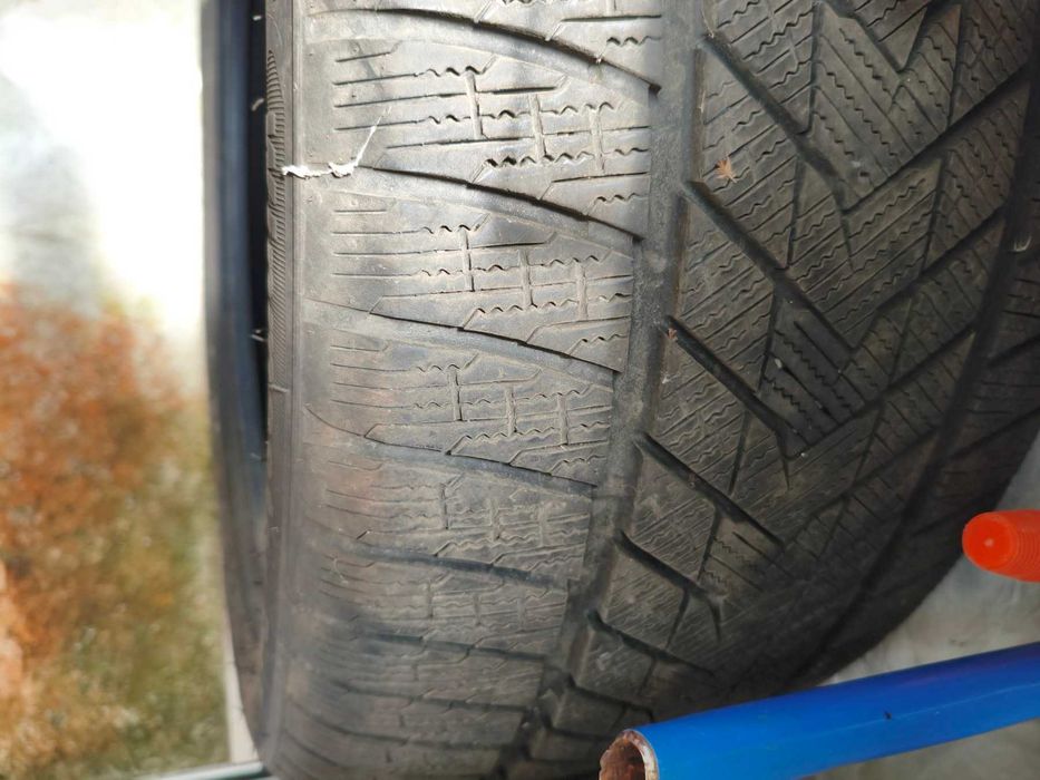 Продавам гуми за кола, 4 броя, ARIVO WIMMASTER PROX ARW5 275/40 R21 107H. Тел - 0887 291 096