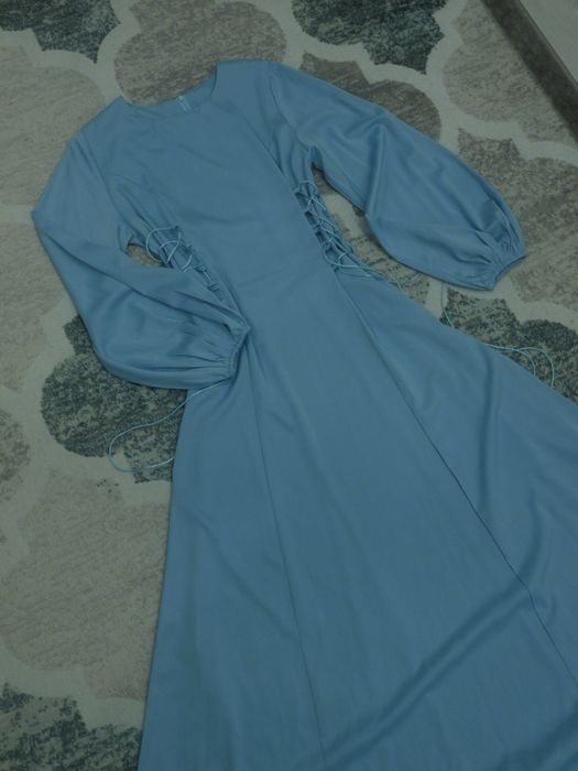 Продается платье