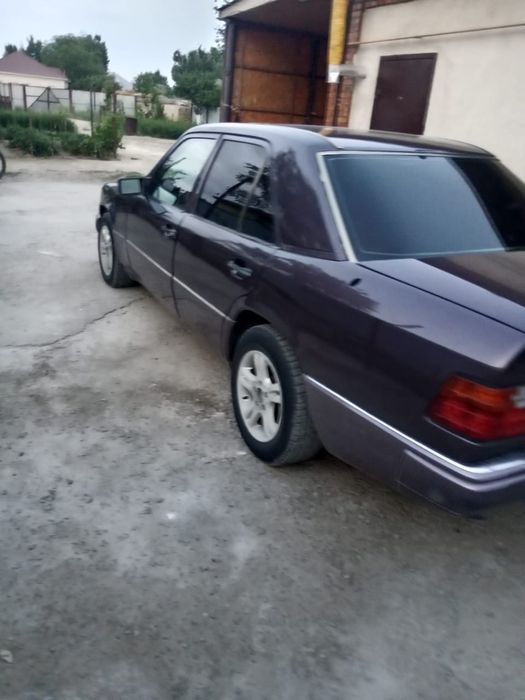 Машина сатылады.