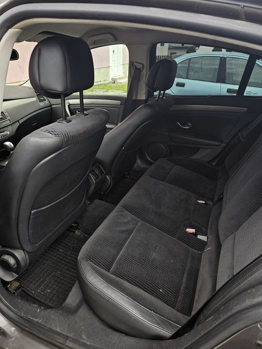 Renault Laguna 3 2.0 dCi 150 CP