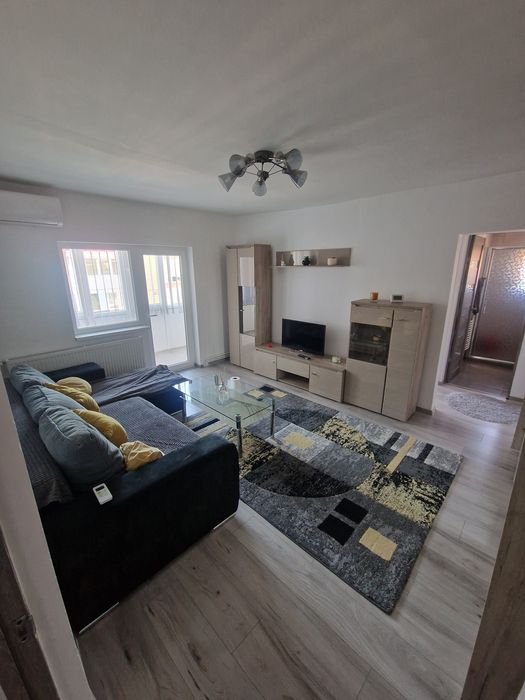 Apartament De Vanzare !!!