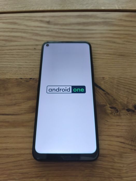 Nokia 8.3 5G с 6GB RAM и 64GB ROM в отлично състоя