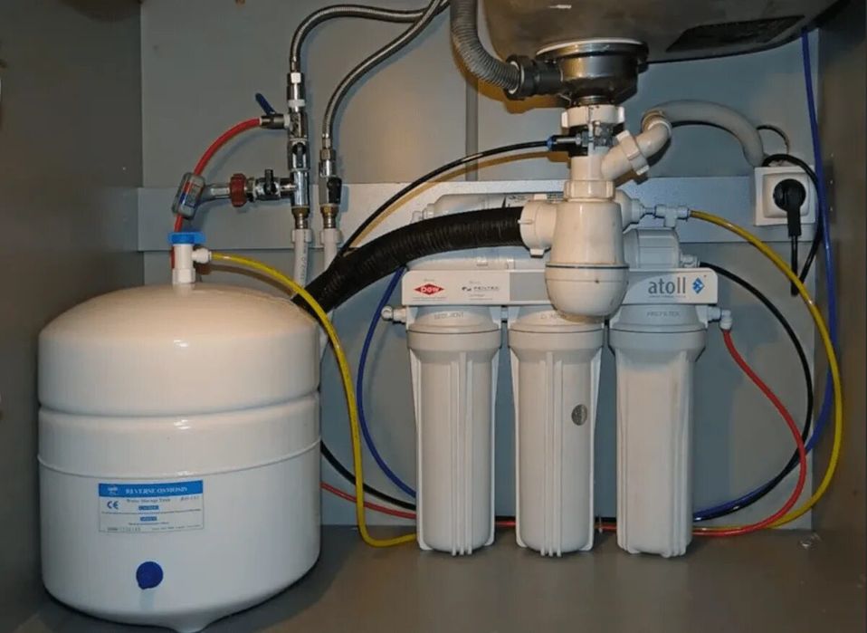 Профессиональная установка фильтра обратного осмоса