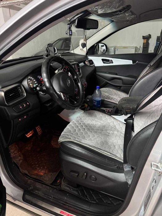 Продается Киа Соренто