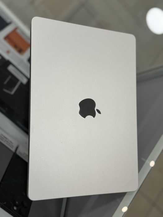 MacBook Air M2 16Gb Ram 256Gb / Future Gsm Mobile