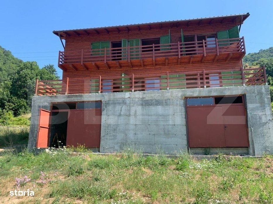 Oportunitate! Casa de vacanta, 5 camere, 160mp, la malul Dunarii