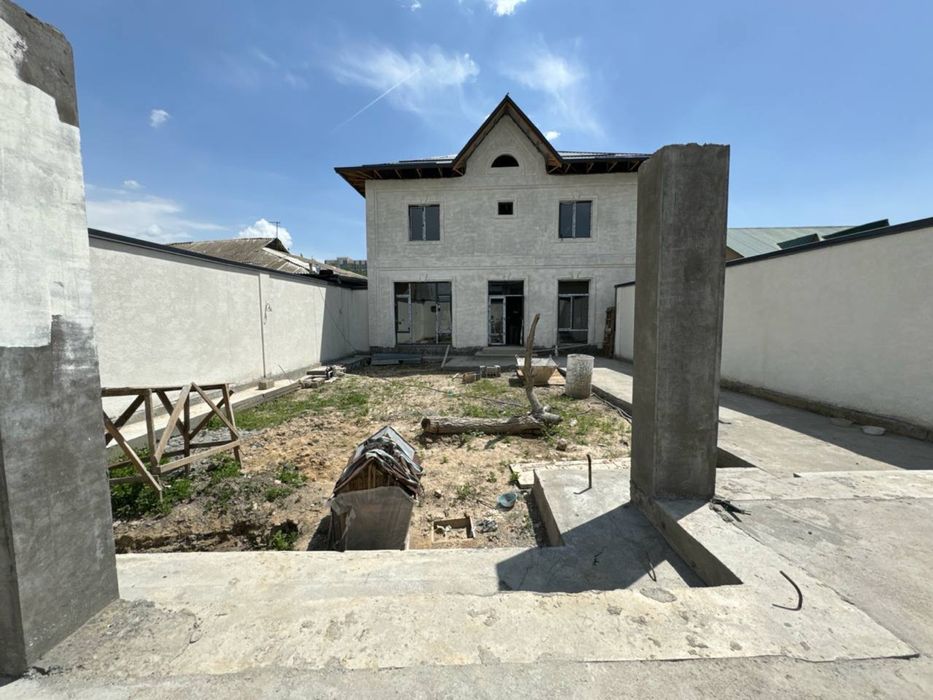 Участок 2 етажный