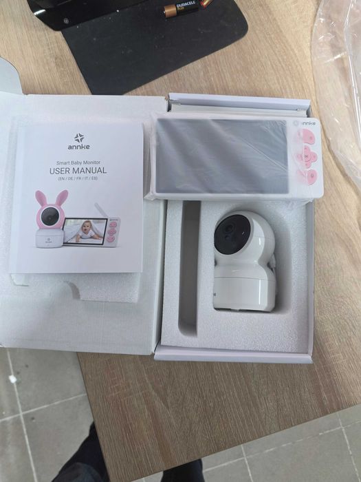 Monitor pentru bebeluși ANNKE 2K FHD cu cameră