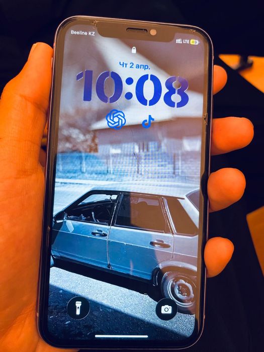 iPhone 11 продам