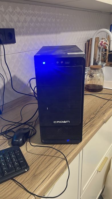 Продаю телевизор LG и компьютер