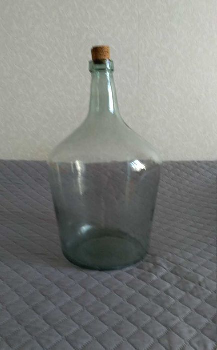 Дамаджана - стъклена