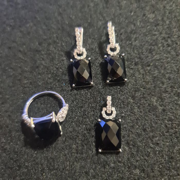 Комплект "Агат"  Золото 585* белое.