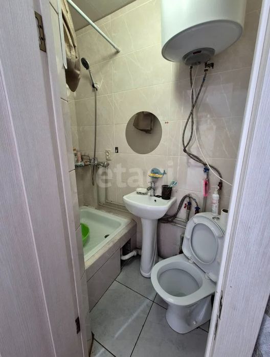 Продам  комнатаа