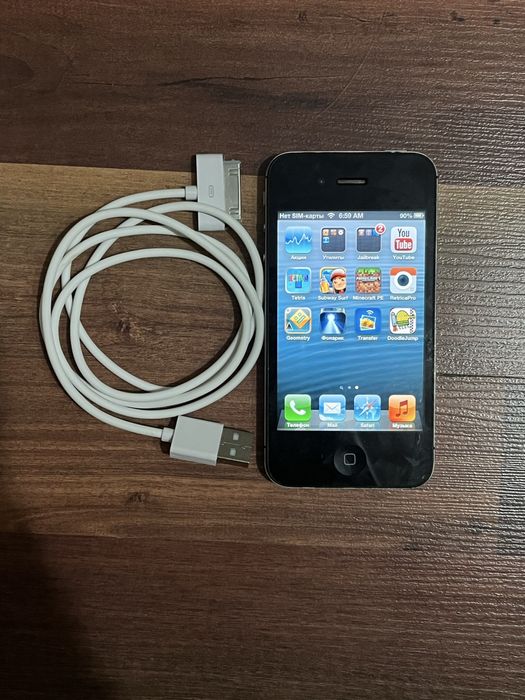 Ретро iPhone 4s 16gb