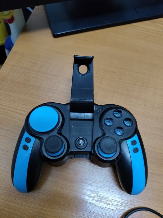 Controler pt telefon