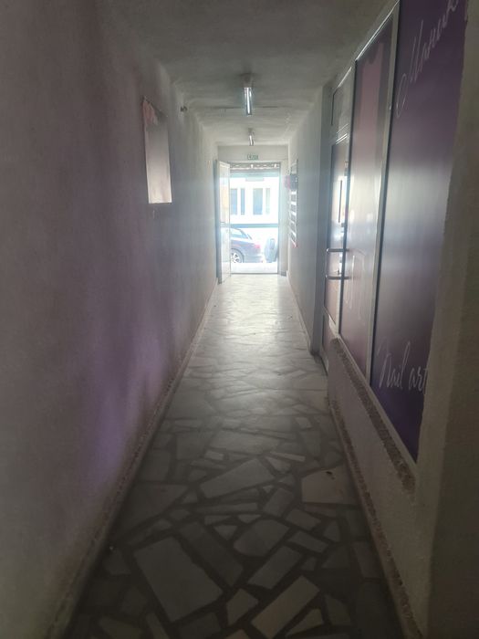 Дава се под наем Офис в Смолян, Стар център - 20 кв.м за 99.45 € - Снимка #3