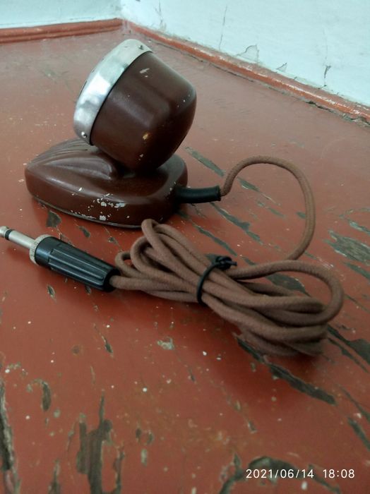 Микрофон советский.