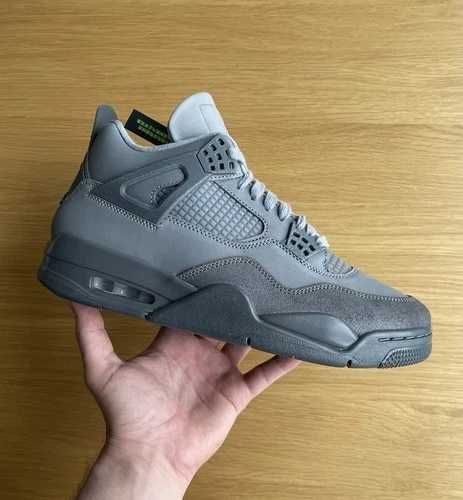 Sneakers Jordan4 Wet Cement cu eticheta (nu Nike, Gucci, Adidas, Balenciaga)